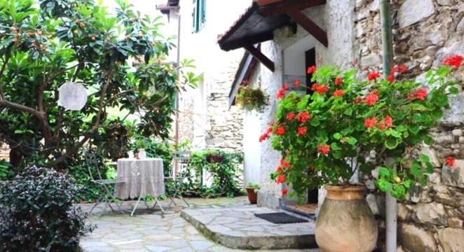 Stecado - Il Soppalco Apartment Dolceacqua Luaran gambar